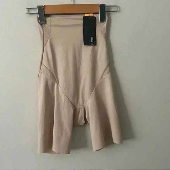 NWT TC Fine  Intimates Cool On You Hi-Waist Thigh Slimmer 4419 S - Picture 3 of 6